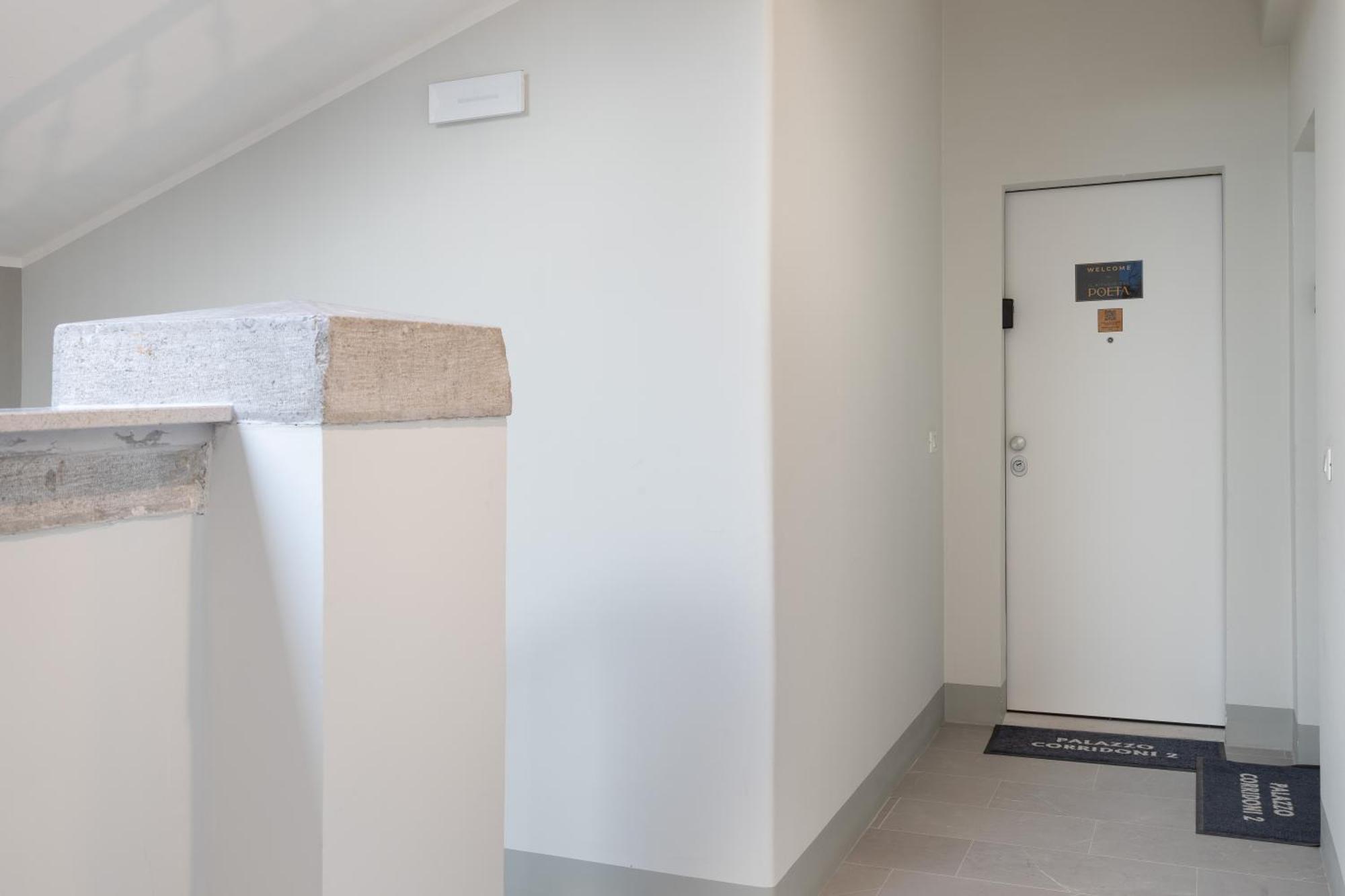 Blake, Attico Centrale Con Parcheggio A Τεργέστη Εξωτερικό φωτογραφία